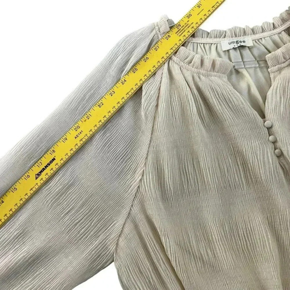 UMGEE Womens L Ruffle Metallic Champagne Blouse Crinkled Shimmer Mandarin Neck - Picture 12 of 16